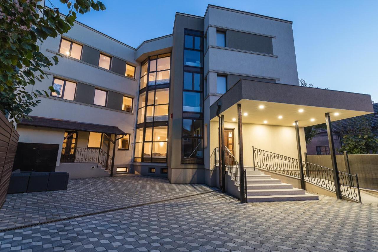 Pensiunea Select Central Тыргу-Муреш Экстерьер фото