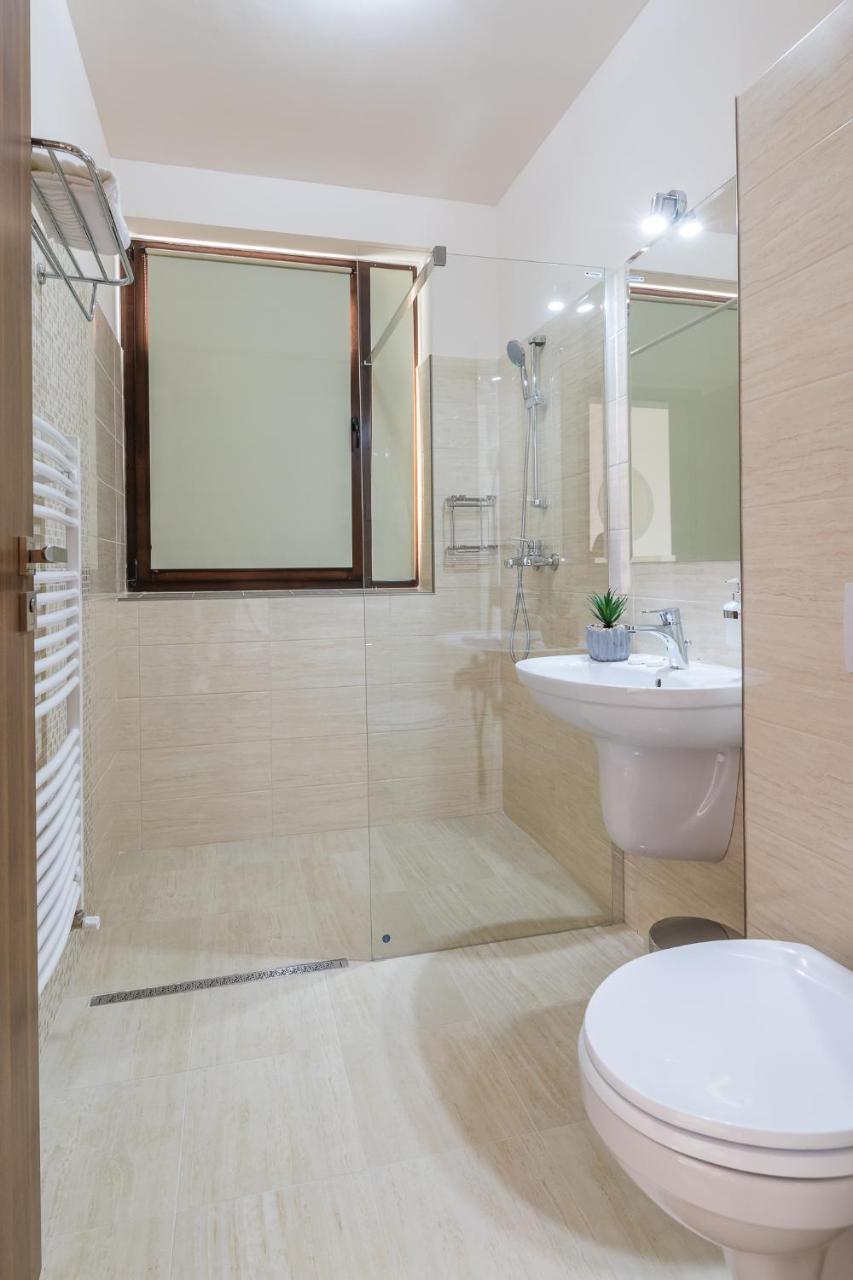 Pensiunea Select Central Тыргу-Муреш Экстерьер фото